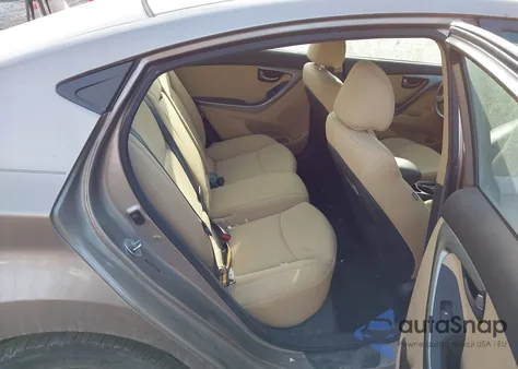 2013 Hyundai Elantra Gls/Limited z USA, uszkodzony, nr VIN 5NPDH4AE1DH196079